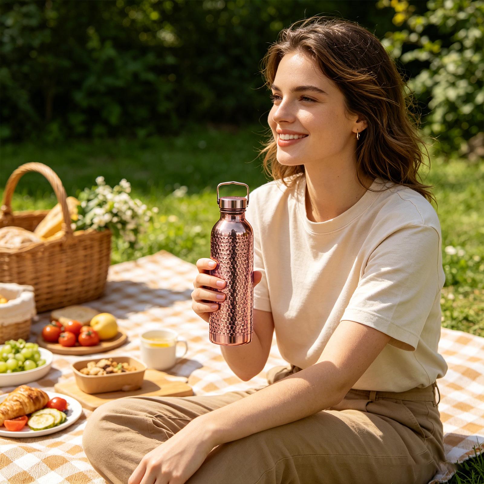 Pure Copper Water Bottle 800ml - Outdoor Hunting Kitchen recension och pris